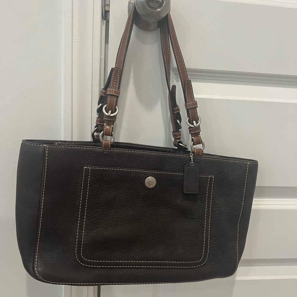 Elegant Brown Leather Tote Bag